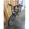 Image 2 : ROCKY MOUNTAIN HAMMER RACE MOUNTAIN BIKE