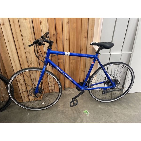 SOLUTION HYBRID COMMUITER BIKE, NEEDS NEW CHAIN
