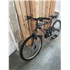 Image 2 : RALEIGH ALUMINUM MOUNTAIN BIKE