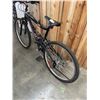 Image 3 : RALEIGH ALUMINUM MOUNTAIN BIKE