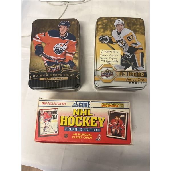 3 HOCKEY BOXES, 2 TINS SIDNEY CROSBY AND CONNOR MCDAVID PLUS SCORE BOX