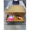 Image 5 : JEWLLERY CASE W/ CONTENTS AND CLOCK W/ DRAWER