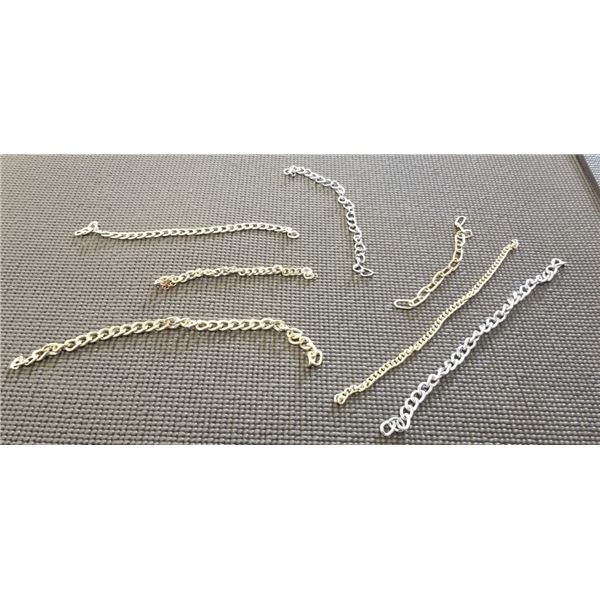 ASSORTED CHAIN LINKS