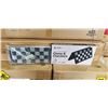 Image 1 : 2 YELLOW MOUNTAIN CHESS AND CHECKERS SETS