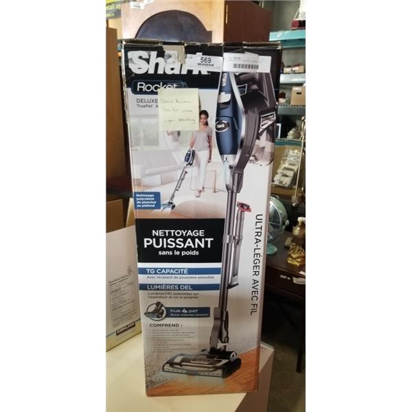 SHARK ROCKET TRUE PET ULTRA LIOGHT VACUUM, WORKING