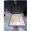 Image 3 : LARGE STORAGE OTTOMAN 36 X 36