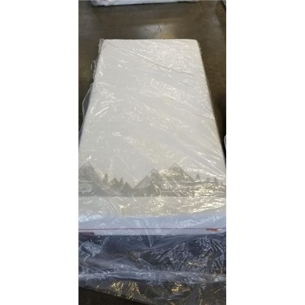 AS NEW SINGLE SIZE DOUGLAS ALPINE MATTRESS