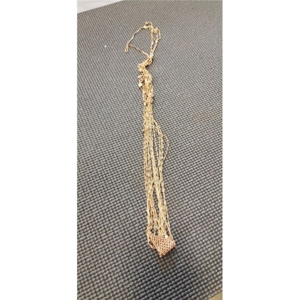 GOLD TONE BODY CHAIN