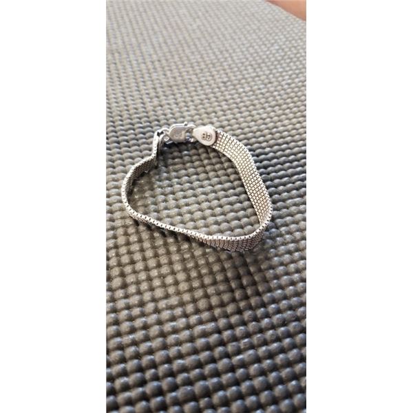 UNMARKLED TESTED SILVER BRACELET