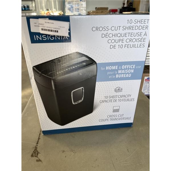 INSIGNIA 10 SHEET CROSSCUT SHREDDER WORKING