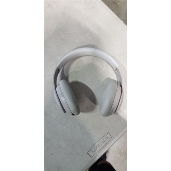 BEATS STUDIO PRO OVER EAR BLUETOOTH HEADPHONES - TESTED WORKING, RETAIL $469