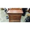 Image 1 : LEXINGTON VISTAGES FOUR-DRAWER NIGHT CHEST