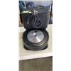Image 1 : IROBOT ROOMBA J7 PLUS WI-FI CONNECTED SELF-EMPTY ROBOT VACUUM WORKING