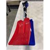 Image 1 : 3 NEW PLASTIC SHOVELS