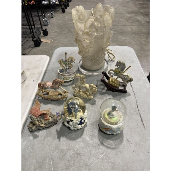 ITALIAN MADE CRYSTALLINE ANGEL LAMP AND ASSORTED GLOBES, UNICORNS ETC