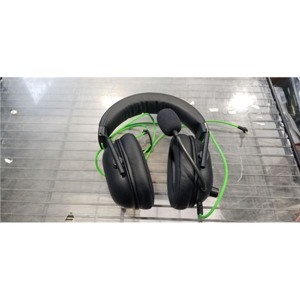 RAZER BLACKSHARK 2 X GAMING HEADSET - TESTED WORKING, RETAIL $79