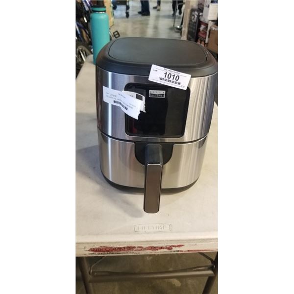 AS NEW BELLAPRO 4.0L  AIR FRYER - TESTED WORKING, RETAIL $199