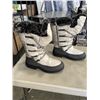 Image 1 : PAIR OF NEW MENS BOOTS SIZE 11