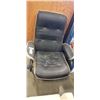 Image 1 : BLACK LEATHER SWIVEL CHAIR