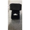 Image 1 : NEW PLATINUM PLATED 2.0CT SIMULATED DIAMOND (CZ) MANS RING, RESIZEABLE