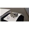Image 4 : NEW PLATINUM PLATED 2.0CT SIMULATED DIAMOND (CZ) MANS RING, RESIZEABLE
