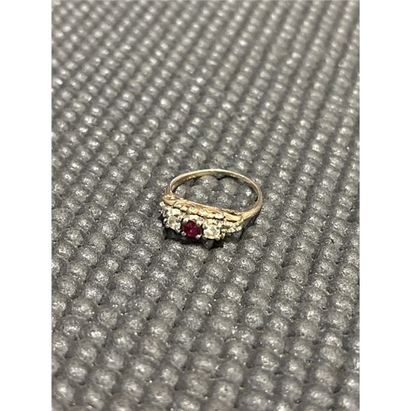 LADIES 10K RING W/ RUBY