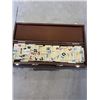 Image 2 : RUMMY TILE GAME COMPLETE IN LEATHER CASE