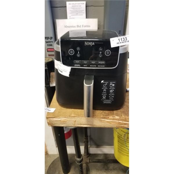 NINJA  4-IN-1 AIR FRYER PRO - TESTED WORKING, RETAIL $149