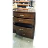 Image 3 : 6 DRAWER HIGHBOY DRESSER AND MATCHING NIGHT STAND