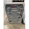 Image 4 : MAYTAG HIGH EFFICIENCY WASHER, WORKING