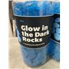 Image 2 : 4 NEW TUBS OF BLUE GLOW IN THE DARK ROCKS