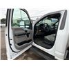 Image 61 : HILO (HI715) 2017 Ford F450 Box Truck, 12 Ft. w/ Lift Gate, Lic. 129HEN, 86105 Miles, Starts & Runs