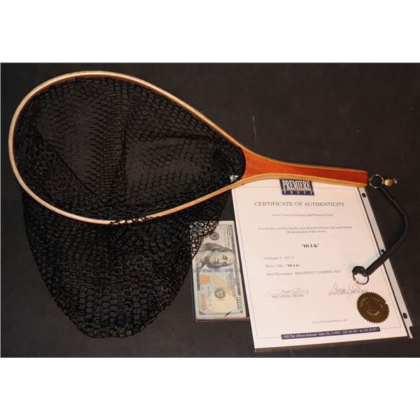 HULK THE 2003 PRESIDENT'S FISHING NET W/ UNIVERSAL PROVENANCE SUPER HERO