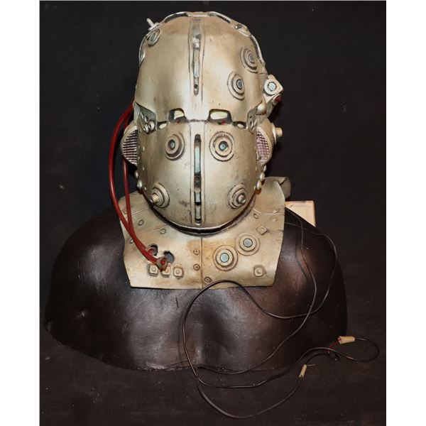 MECHANICAL ROBOT WITH LIGHTS VINTAGE LATEX MASK