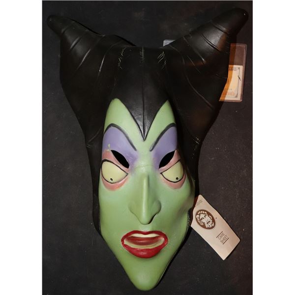 SLEEPING BEAUTY MALEFICENT 1992 VINTAGE DON POST LATEX MASK WITH TAG