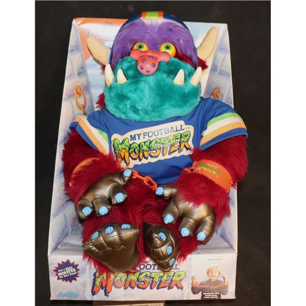 MY PET FOOTBALL MONSTER 1986 AMTOY MINT IN THE MINT BOX RARE PLUSH TOY