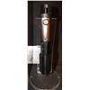Image 4 : STAR WARS PROTOTYPE DARTH VADER DAVID PROWSE SIGNATURE EDITION SIGNED ON LIGHT SABER MASTER REPLICAS