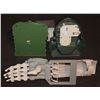 Image 3 : ALIEN VS PREDATOR MICRO MACHINES PREDATOR AND ALIEN VINTAGE GALLOOB TOYS WITH FIGURINES
