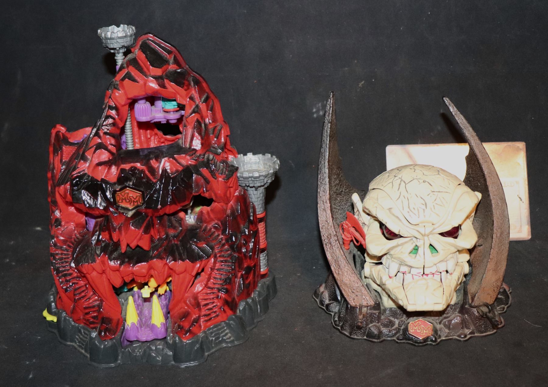 Micro Machine Volcano UNKNOWN MICRO MACHINES VAMPIRE SKULL AND VOLCANO MONSTER PLAY SETS