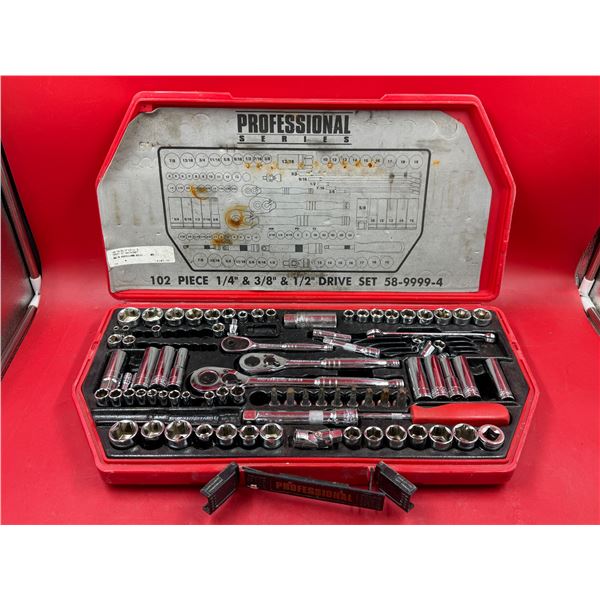 Professional Series Socket Set w/ Ratchets, Extension Bar, & More