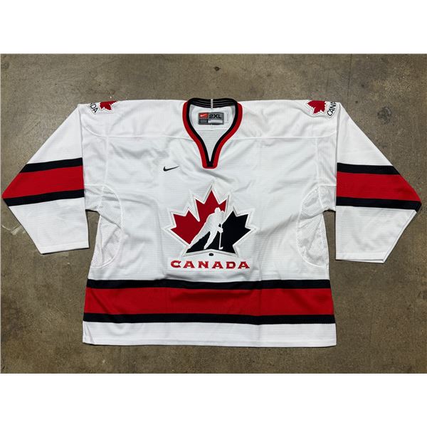Nike Team Canada Hockey Jersey #10