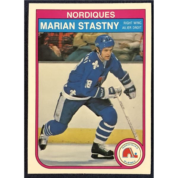 1982-83 O-PEE-CHEE MARIAN STASTNY ROOKIE CARD