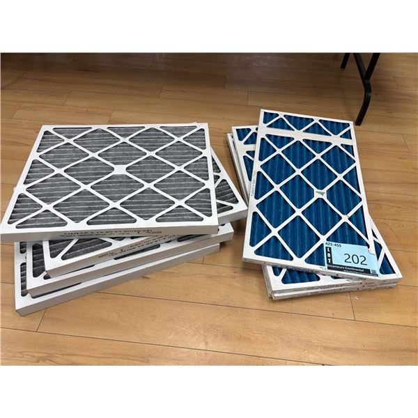 LOT DE 8 FILTRES CAMFIL ASST