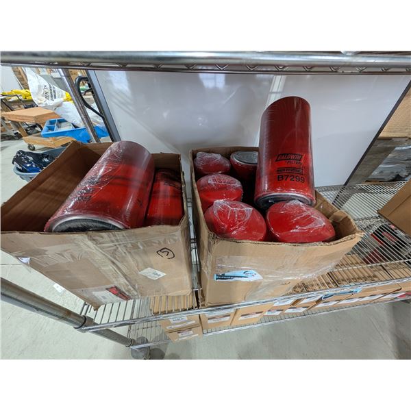 LOT DE 11 FILTRES À HUILE ASST BALDWIN #B7299