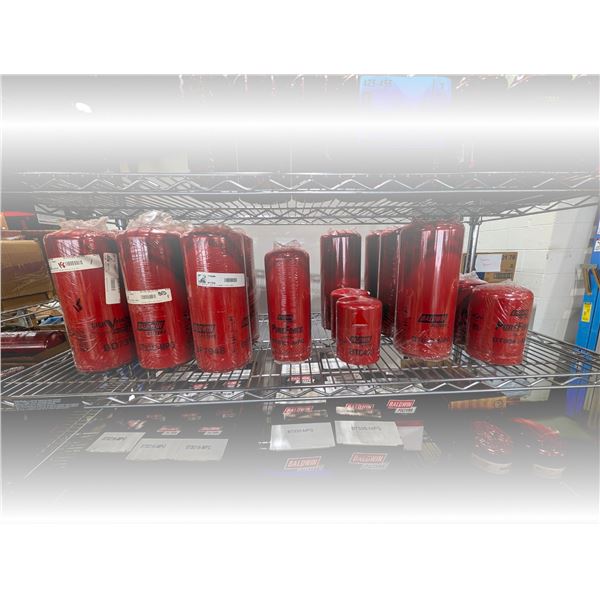 LOT DE 18 FILTRES ASST BALDWIN