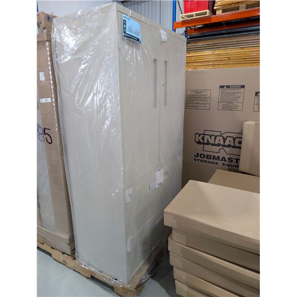 ARMOIRE EN MÉTAL 36"x18"x66"