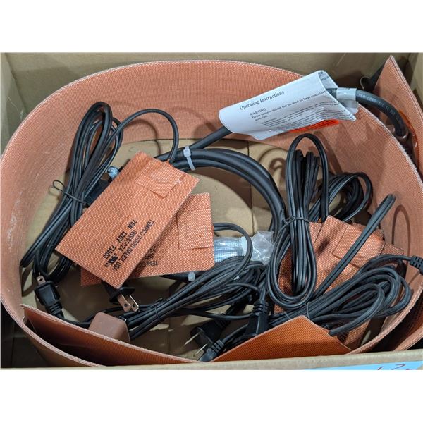 LOT DE 7 COUSSINS CHAUFFANT ASST (1-GROS, 6-PETIT)