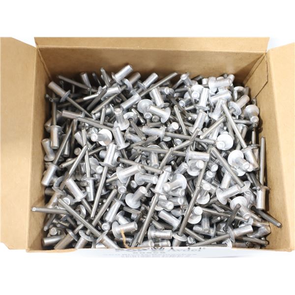 BTE DE 500 RIVETS 3/16 x1/4 POP#60599