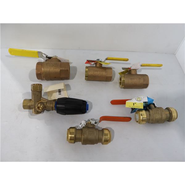 LOT DE 6 VALVES EN CUIVRE ASST