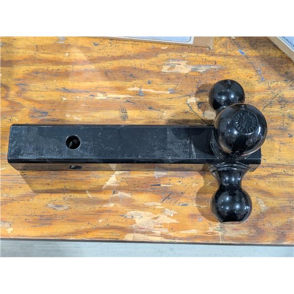 ATTELAGE TOW-PRO À 3 BOULLES 1 7/8", 2", 2 5/16"